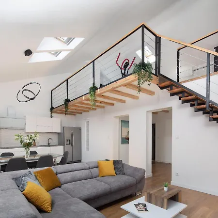 Metily Apartment *